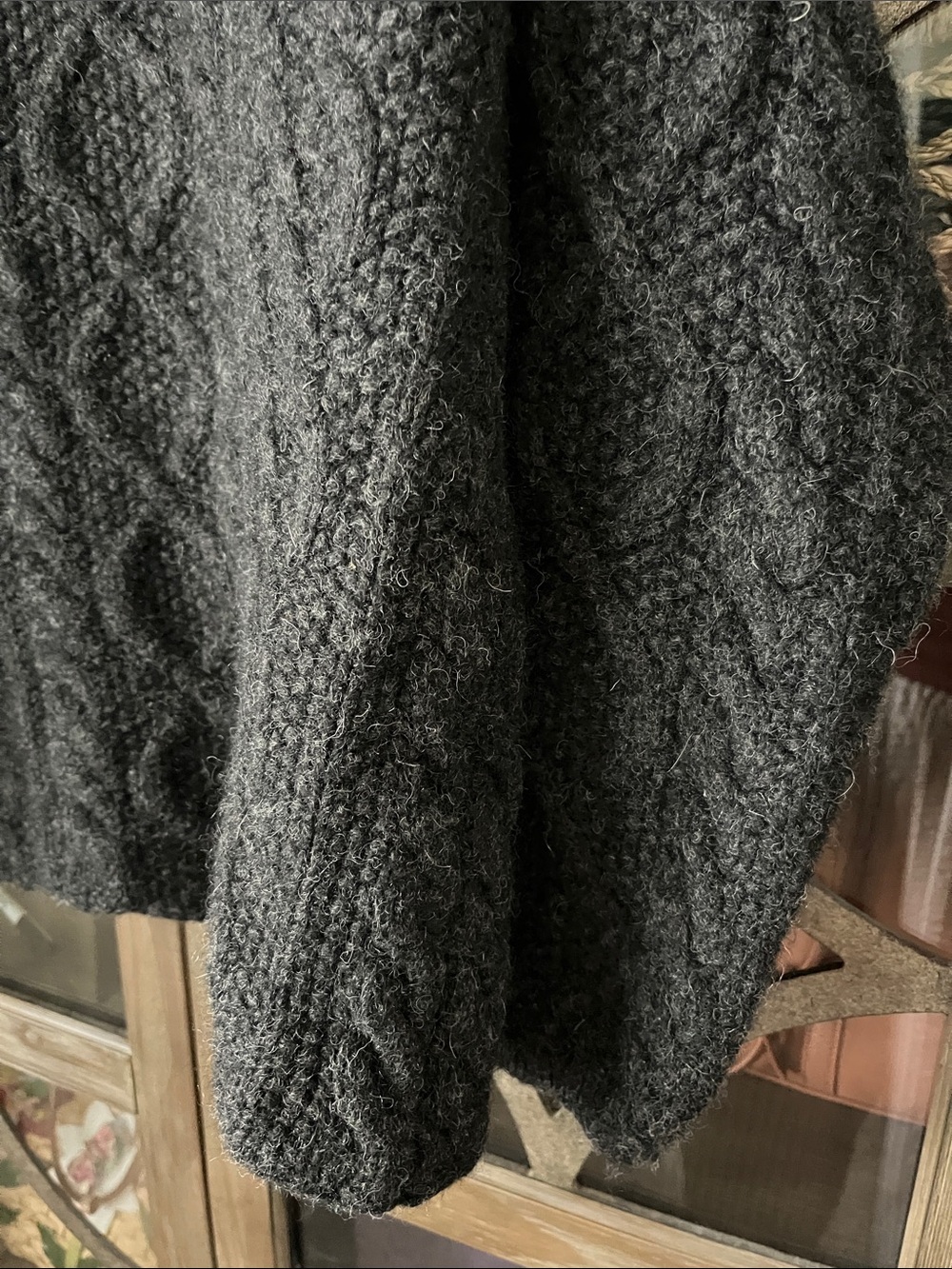 VINTAGE 100% WOOL J. Crew Dark Charcoal Cable Knit Crewneck Sweater - Picture 9 of 13